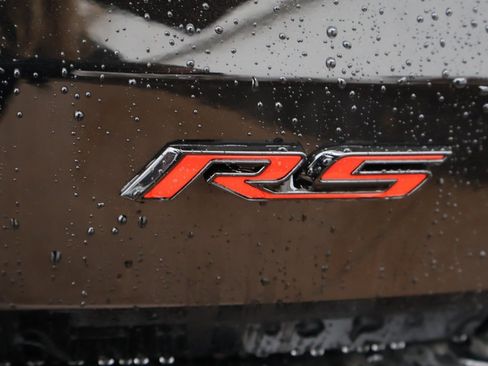 Certified 2024 Chevrolet Traverse RS image 19