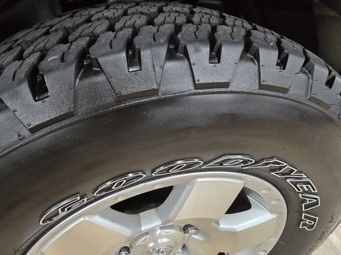 Used 2010 Toyota FJ Cruiser 4WD image 12