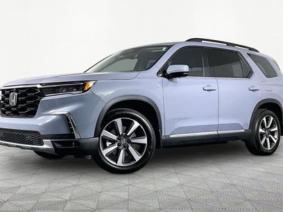 Used 2025 Honda Pilot Elite