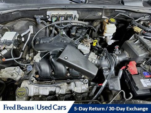 Used 2008 Mercury Mariner Base image 26