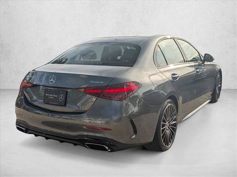 Used 2025 Mercedes-Benz C 300 4MATIC Sedan image 5