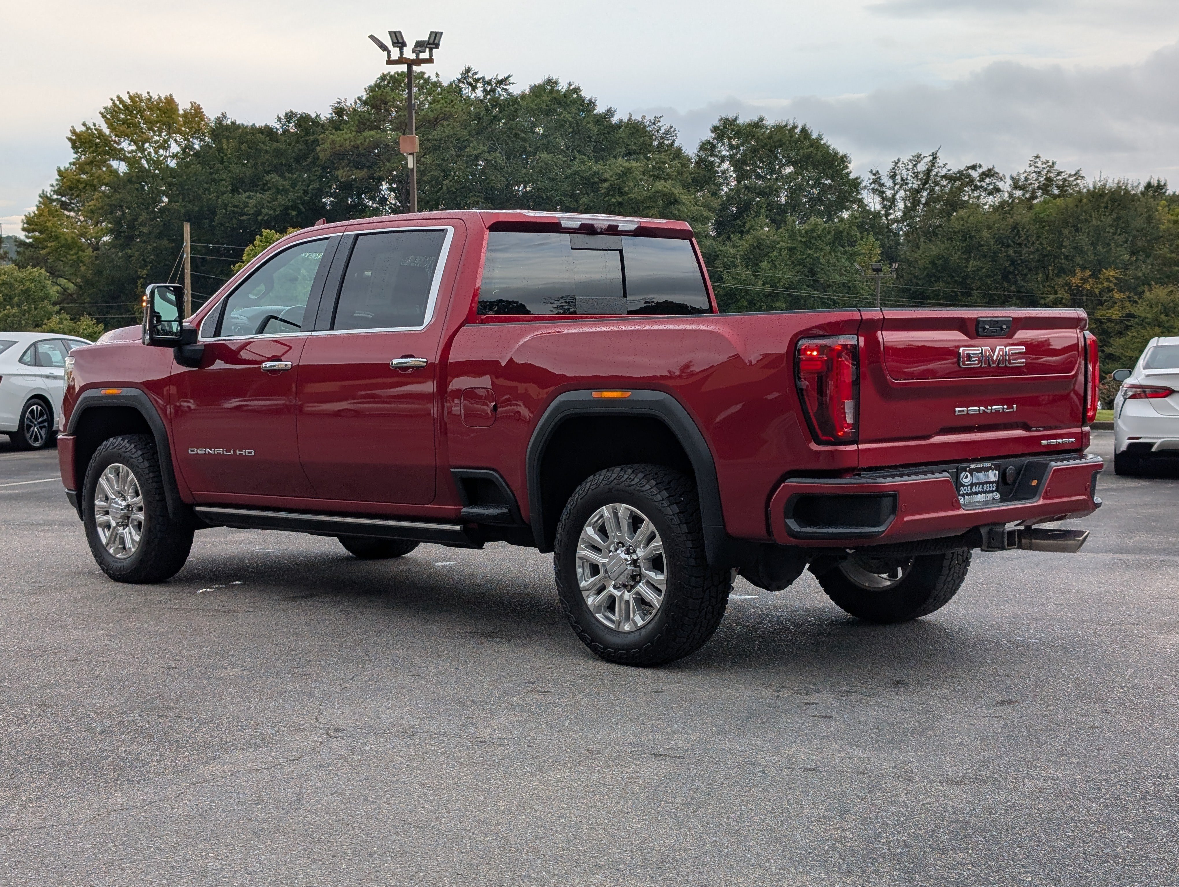 Used 2021 GMC Sierra 2500 Denali w/ Denali Ultimate Package AWD/4WD image 7