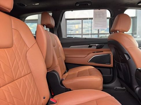 Used 2023 Kia Telluride SX Prestige X-Line AWD/4WD image 14