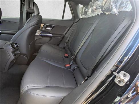 New 2026 Mercedes-Benz GLC 300 image 13