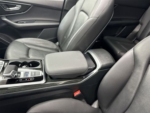 Used 2021 Audi Q7 2.0T Premium Plus w/ Premium Plus Package image 29