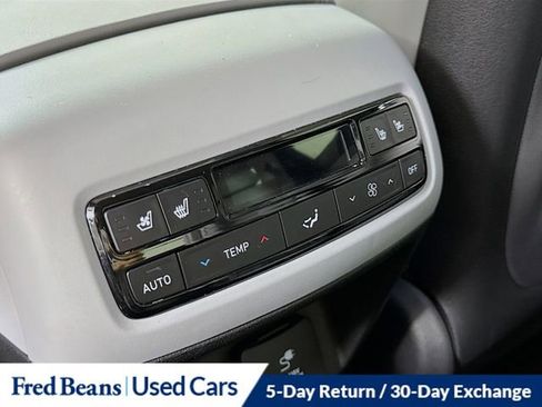 Used 2024 Hyundai Palisade SEL w/ Premium Package AWD/4WD image 34