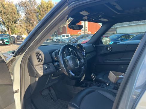 Used 2021 MINI Cooper Countryman image 11