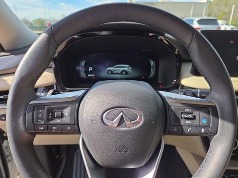 Used 2024 INFINITI QX60 Luxe image 11