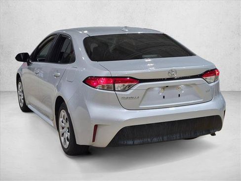 Certified 2024 Toyota Corolla LE FWD image 7