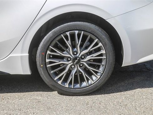 Certified 2023 Kia Forte GT-Line w/ GT-Line Technology Package image 12