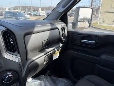 New 2025 Chevrolet Silverado 2500 W/T RWD image 17
