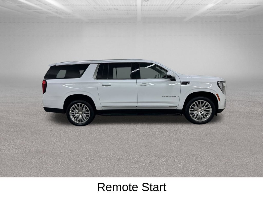 Used 2025 GMC Yukon XL Denali AWD/4WD image 15