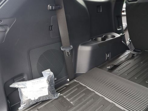 New 2026 Toyota Highlander XSE image 36