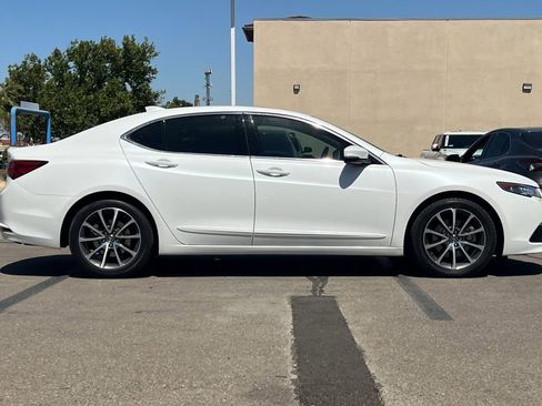 Used 2017 Acura TLX V6 w/ Advance Package FWD image 3