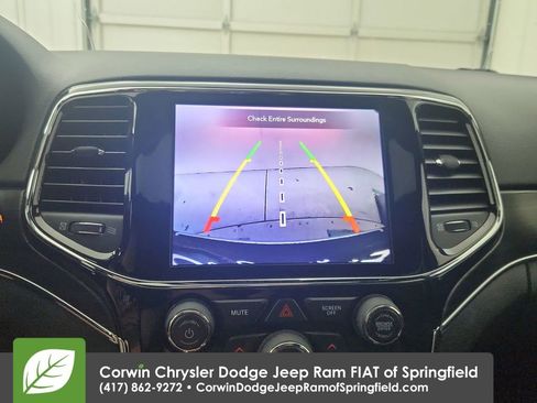 Used 2019 Jeep Grand Cherokee Limited w/ Trailer Tow Group IV AWD/4WD image 24