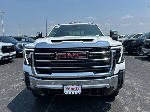 New 2026 GMC Sierra 2500 SLT w/ SLT Premium Package AWD/4WD image 4