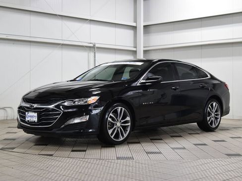 Used 2023 Chevrolet Malibu LT FWD image 3