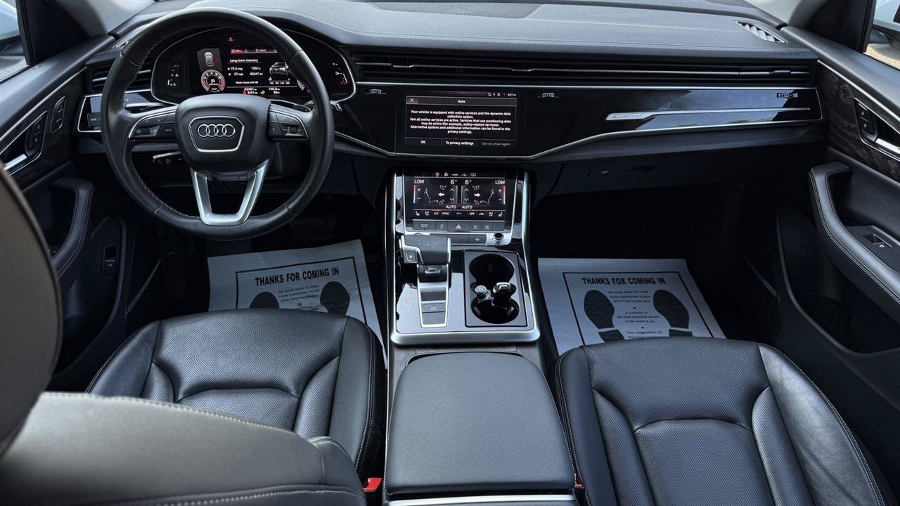 Used 2023 Audi Q8 Premium Plus w/ Premium Plus Package AWD/4WD image 40