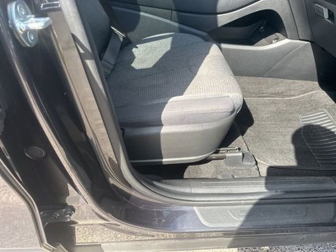 Used 2023 Hyundai Santa Fe SEL FWD image 32