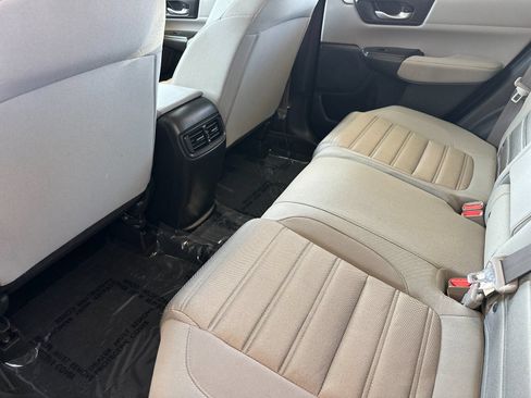 Used 2017 Honda CR-V LX image 11