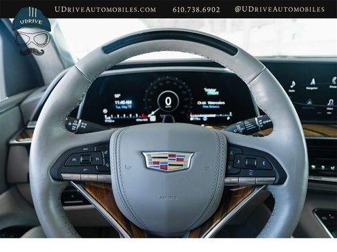 Used 2022 Cadillac Escalade ESV Premium Luxury Platinum AWD/4WD image 29