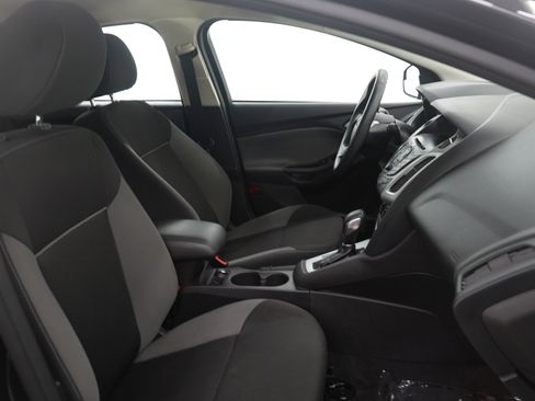 Used 2014 Ford Focus SE image 11