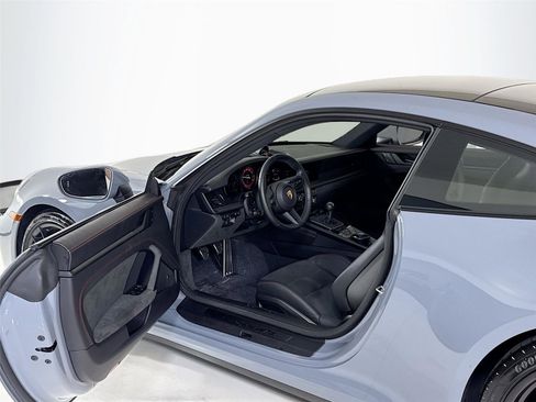 Used 2023 Porsche 911 GT3 RS image 12