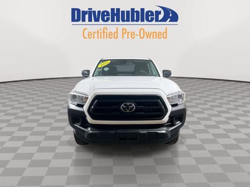 Used 2022 Toyota Tacoma SR image 3