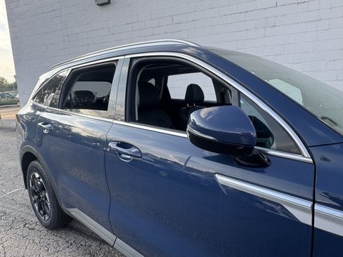 New 2026 Kia Sorento S w/ S Panoramic Sunroof Package FWD image 31