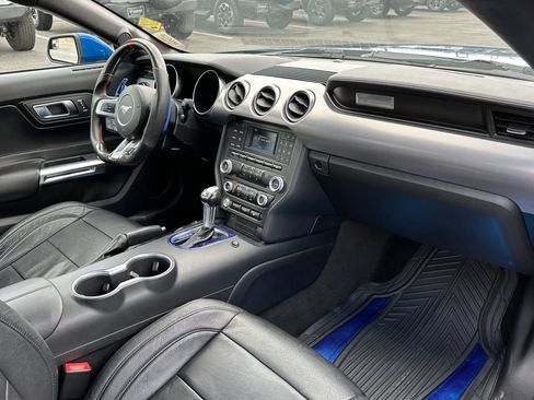 Used 2018 Ford Mustang GT RWD image 16