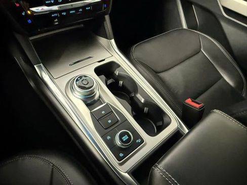 Used 2021 Ford Explorer Limited w/ Equipment Group 301A image 26