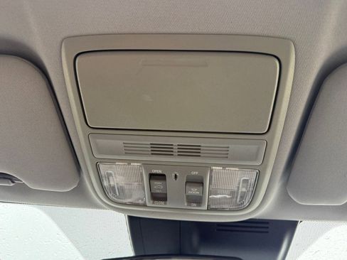 Used 2020 Honda CR-V EX image 18