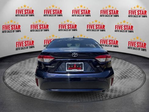 Used 2022 Toyota Corolla LE FWD image 6