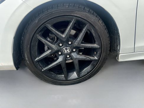 Used 2024 Honda Civic Sport image 29