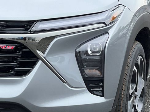 New 2026 Chevrolet Trax RS w/ Driver Confidence Package FWD image 37