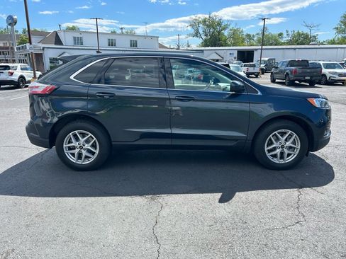 Used 2023 Ford Edge SEL w/ Convenience Package AWD/4WD image 4