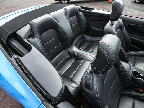 Used 2025 Ford Mustang Premium RWD image 44
