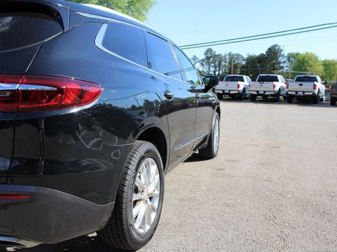 Used 2019 Buick Enclave Essence FWD image 33