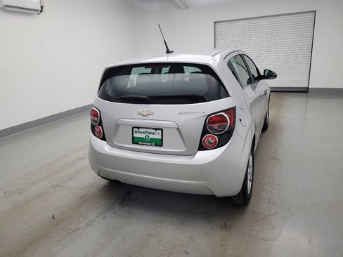 Used 2014 Chevrolet Sonic LT FWD image 7
