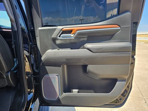 Used 2023 GMC Sierra 1500 Denali w/ Technology Package AWD/4WD image 38