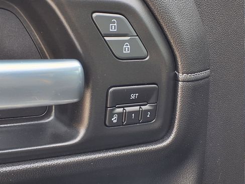 Used 2021 GMC Sierra 1500 SLT image 12