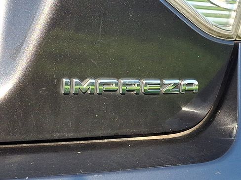 Used 2011 Subaru Impreza 2.5i AWD/4WD image 10