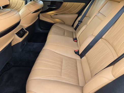 Used 2024 Lexus LS 500 image 41