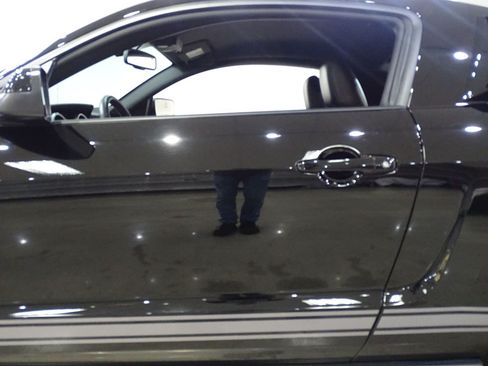 Used 2007 Ford Mustang Shelby GT500 RWD image 30