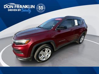 Used 2022 Jeep Compass Latitude w/ Sun and Sound Group video 1