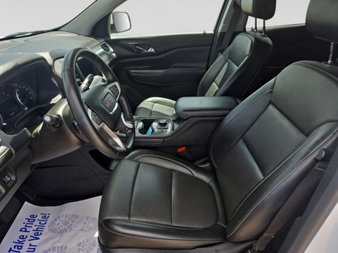 Used 2023 GMC Acadia SLT FWD image 14