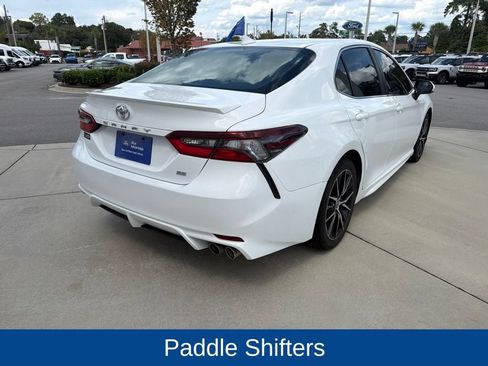 Used 2023 Toyota Camry SE w/ Convenience Package FWD image 9