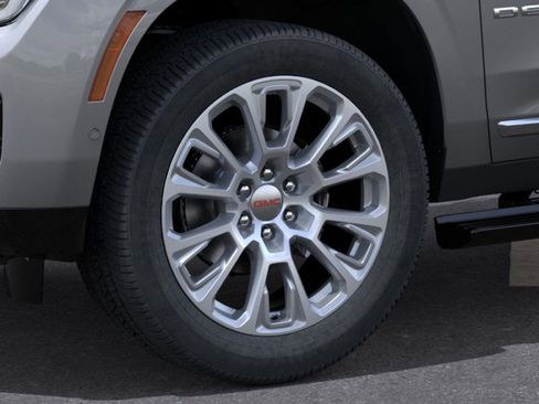New 2026 GMC Yukon XL Denali w/ Denali Reserve Package RWD image 33