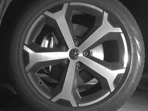 Used 2026 Volkswagen Tiguan SE AWD/4WD image 12