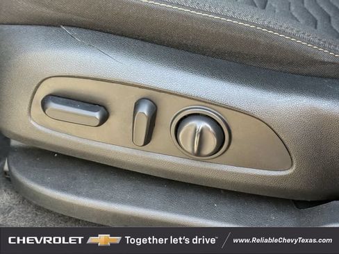 Used 2020 Chevrolet Equinox LT FWD image 28